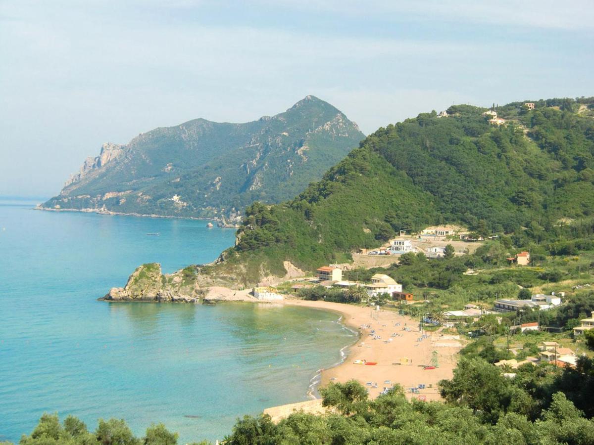 Large Apartment By The Pool - Pelekas Beach, Corfu Екстериор снимка